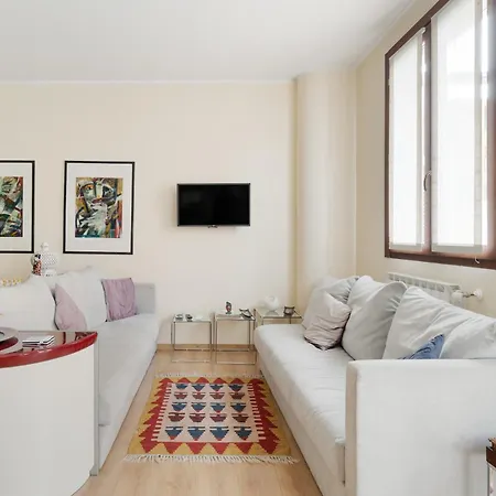 Guesthost - Comfy Terrace Flat Nolo & Pasteur Mm1 Apartament