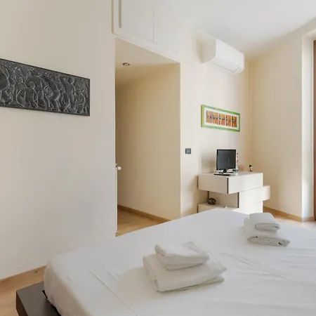 Apartament Guesthost - Comfy Terrace Flat Nolo & Pasteur Mm1