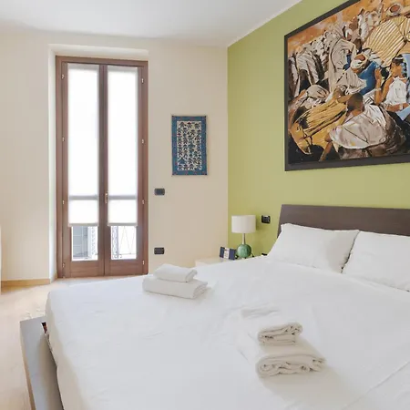 Guesthost - Comfy Terrace Flat Nolo & Pasteur Mm1 * Mediolan